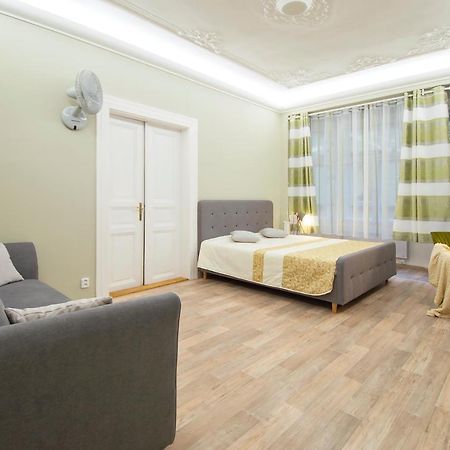 Modern Apartment Navratilova 16 Praga Zewnętrze zdjęcie